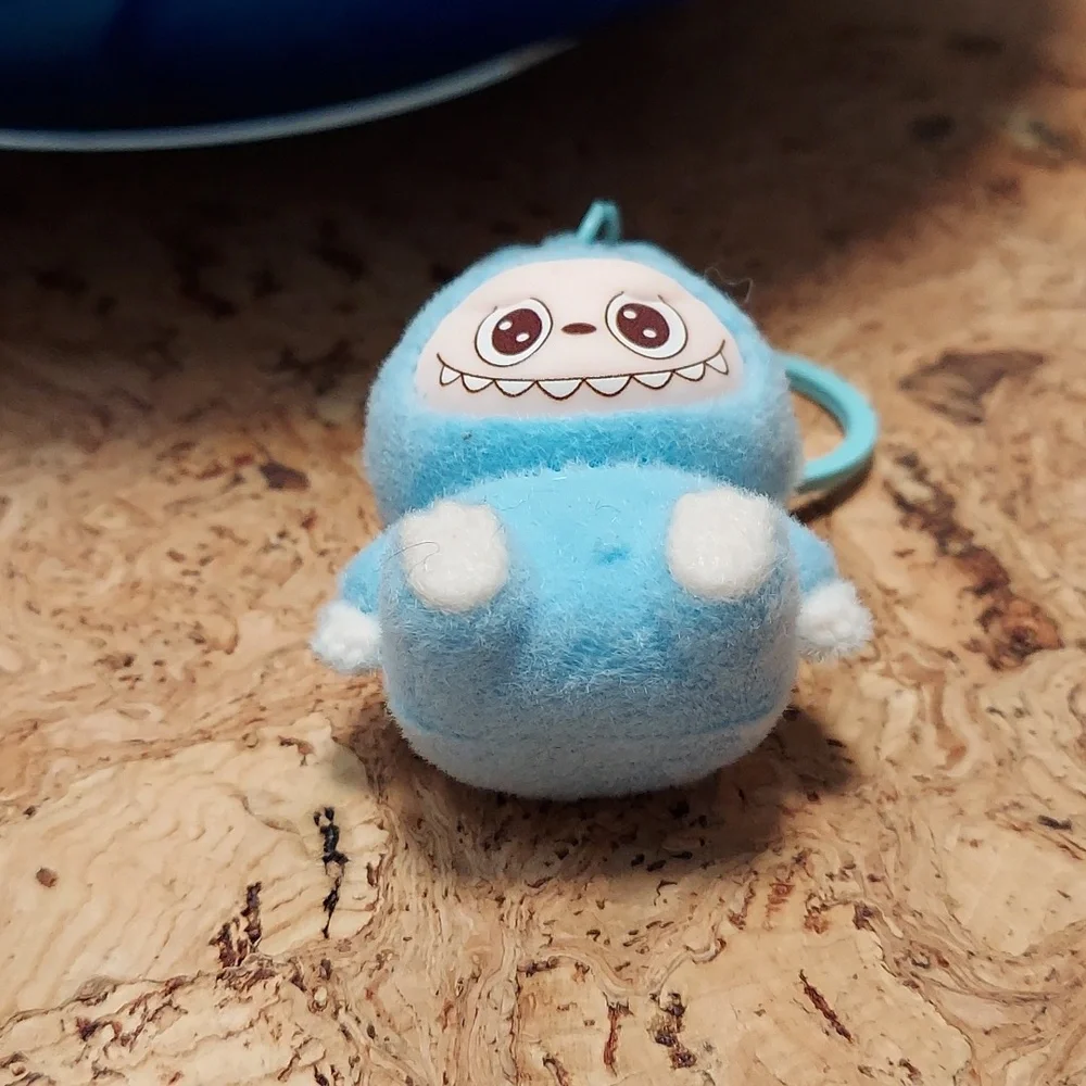 Keychain, Labubu,‎ Fuzzy Resin, Blue Chain